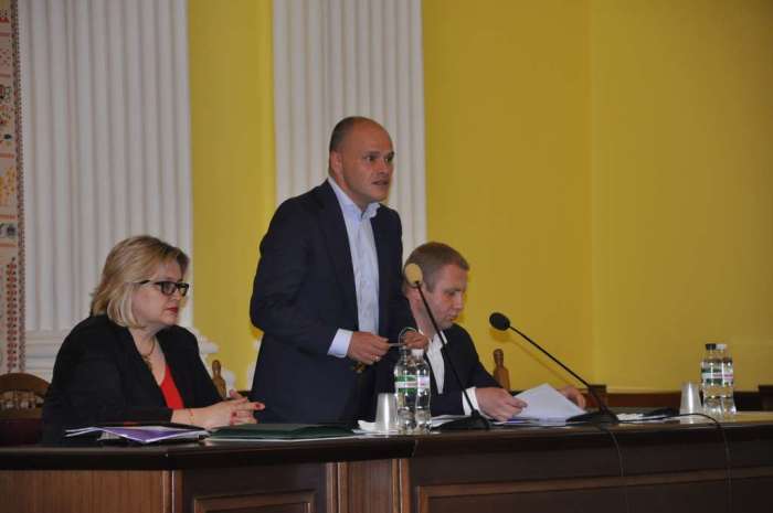 Заступник Кличка пообіцяв не закривати київські клініки