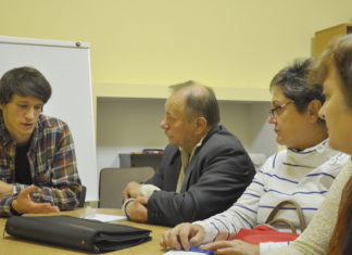 Як ОСНам провести електронну публічну закупівлю через ProZorro, розповів керівник ОСН «КМ «Дніпровець» В’ячеслав Гайдай В'ячеслав Гайдай розповідає про особливості електронних закупівель, через систему ProZorro