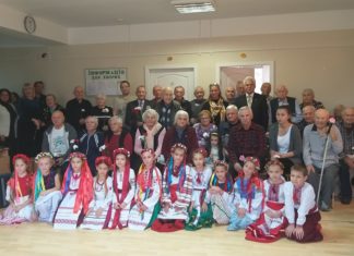 В Київській міській клінічній лікарні №11 привітали ветеранів з нагоди Дня визволення Києва