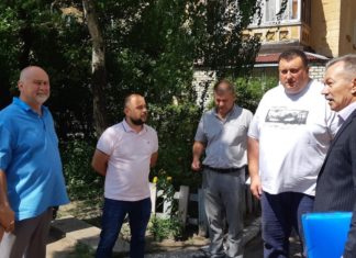 В Дарницькому районі на Волго-Донській замінили пасажирський ліфт