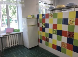 В громадській приймальні Павла Тесленка розповіли про ремонтні роботи в ЗДО №703