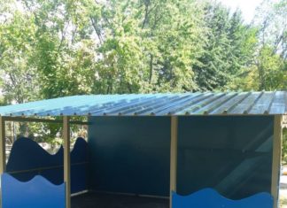 Ігрові майданчики дитячого садочку № 701 Дніпровського району доповнили п’ятьма тіньовими навісами